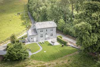 Luxusvilla in Ciney, Ardennen: perfekt fr 10 Personen mit Sauna, Garten und in der Nhe von Sehenswrdigkeiten
