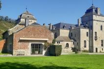 Nebengebade eines Schlosses in Hamoir fr Ihren Aufenthalt mit Ardennes-Etape