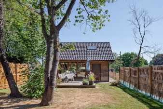 Chalet fr 2 Personen mit Terrasse und Garten in Ardennen