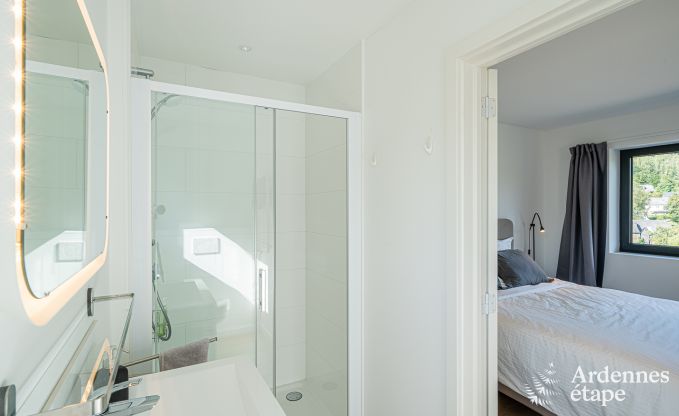 Ferienhaus in Alle-sur-Semois: komfortabler Aufenthalt f�r 8 Personen in den Ardennen