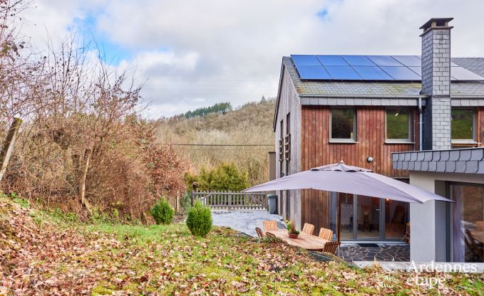 Familienfreundliches Ferienhaus mit Spielzimmer in Alle-sur-Semois, Ardennen
