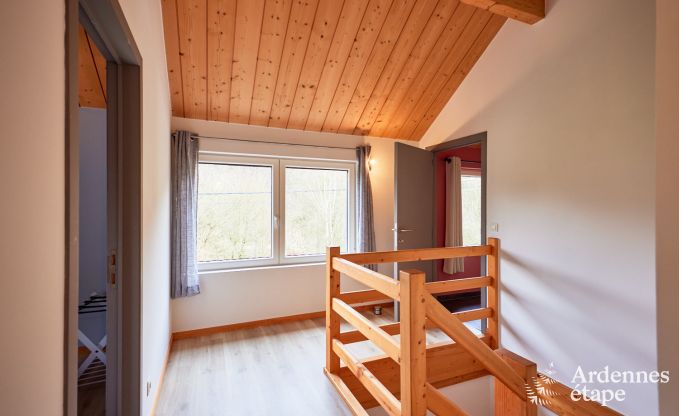 Familienfreundliches Ferienhaus mit Spielzimmer in Alle-sur-Semois, Ardennen