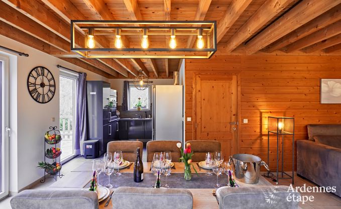 Familienfreundliches Ferienhaus mit Spielzimmer in Alle-sur-Semois, Ardennen