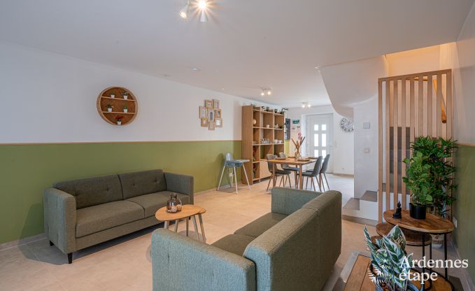 Charmantes Ferienhaus Alle-sur-Semois, 4 Personen, 2 Schlafzimmer mit Badezimmer, Fu�bodenheizung, haustierfreundlich, in der N�he des Nationalparks Semois-Tal