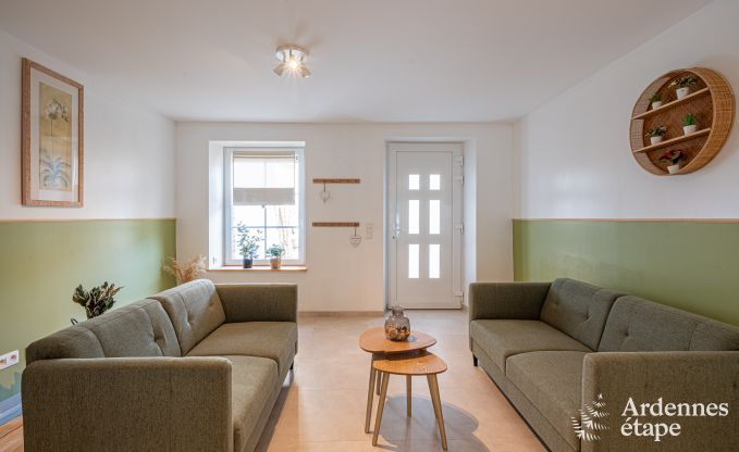 Charmantes Ferienhaus Alle-sur-Semois, 4 Personen, 2 Schlafzimmer mit Badezimmer, Fu�bodenheizung, haustierfreundlich, in der N�he des Nationalparks Semois-Tal