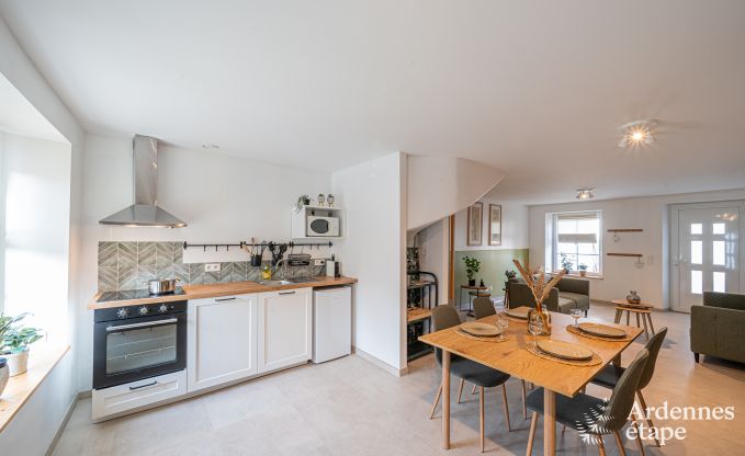Charmantes Ferienhaus Alle-sur-Semois, 4 Personen, 2 Schlafzimmer mit Badezimmer, Fu�bodenheizung, haustierfreundlich, in der N�he des Nationalparks Semois-Tal