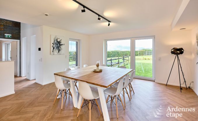 Moderne Ferienwohnung fr 10 Personen in Amel mit 4 Schlafzimmern, 5 Badezimmern, Sauna, Fitnessraum, Spielzimmer und Privatgarten