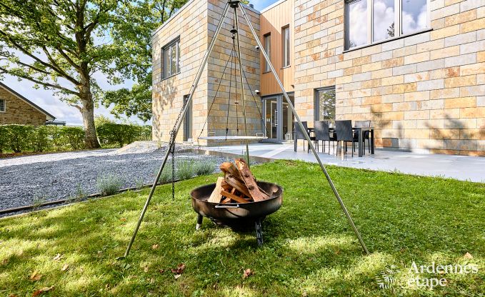 Moderne Ferienwohnung f�r 10 Personen in Amel mit 4 Schlafzimmern, 5 Badezimmern, Sauna, Fitnessraum, Spielzimmer und Privatgarten