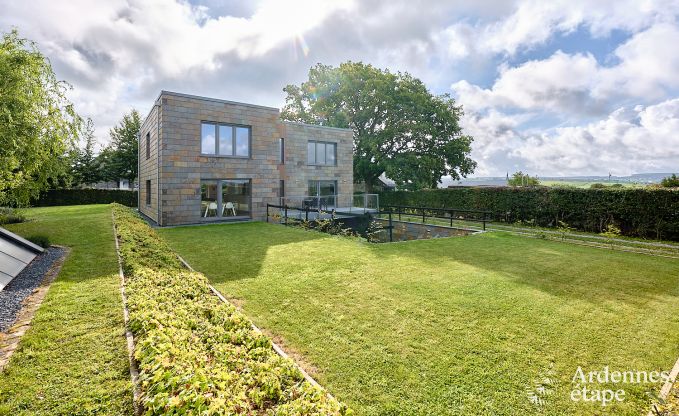 Moderne Ferienwohnung f�r 10 Personen in Amel mit 4 Schlafzimmern, 5 Badezimmern, Sauna, Fitnessraum, Spielzimmer und Privatgarten