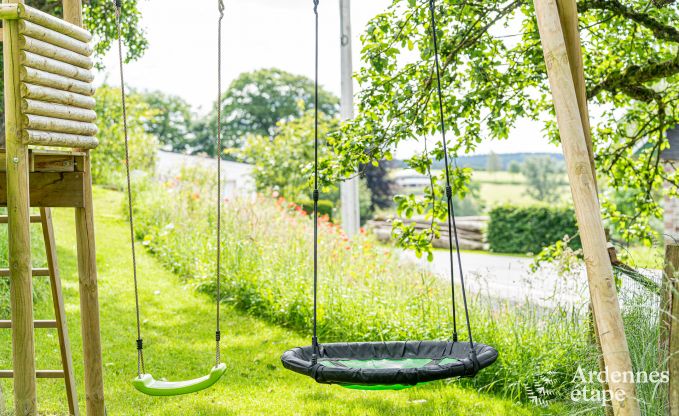 Wundersch�nes Ferienhaus mit Au�enwhirlpool und Sauna in Amel, Hohes Venn