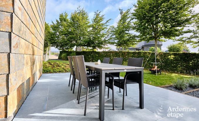 Moderne Ferienwohnung fr 10 Personen in Amel mit 4 Schlafzimmern, 5 Badezimmern, Sauna, Fitnessraum, Spielzimmer und Privatgarten