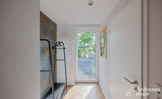 Moderne Ferienwohnung fr 10 Personen in Amel mit 4 Schlafzimmern, 5 Badezimmern, Sauna, Fitnessraum, Spielzimmer und Privatgarten