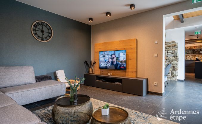 Wunderschnes Ferienhaus mit Auenwhirlpool und Sauna in Amel, Hohes Venn