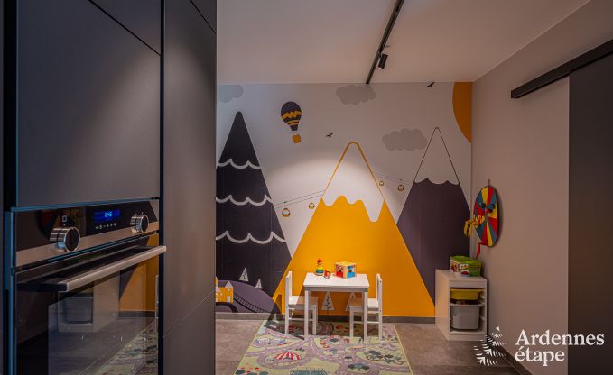 Wunderschnes Ferienhaus mit Auenwhirlpool und Sauna in Amel, Hohes Venn