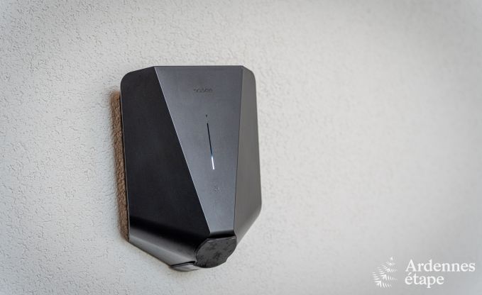 Wunderschnes Ferienhaus mit Auenwhirlpool und Sauna in Amel, Hohes Venn