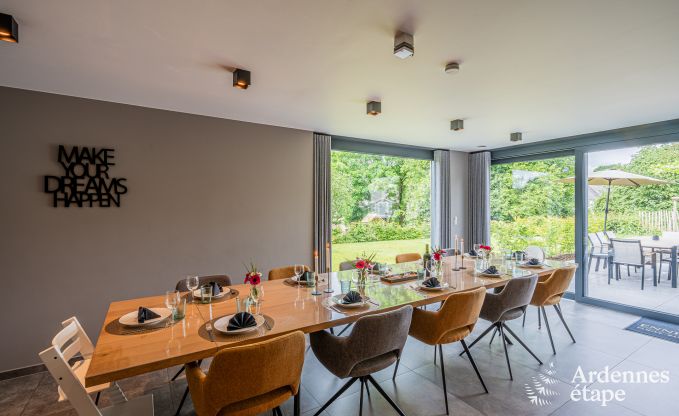 Wunderschnes Ferienhaus mit Auenwhirlpool und Sauna in Amel, Hohes Venn