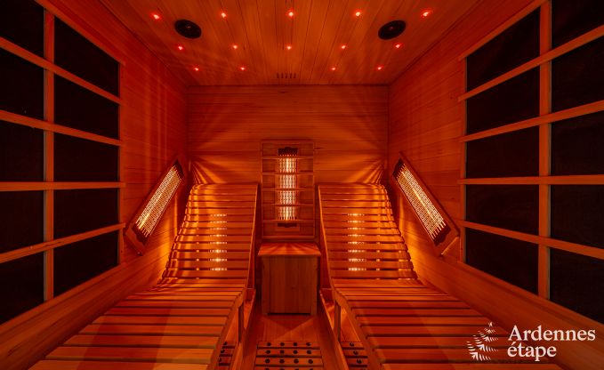 Luxuri�ses Ferienapartment in Amel f�r 2 Personen: romantischer Aufenthalt mit Jacuzzi und Sauna in den Ardennen