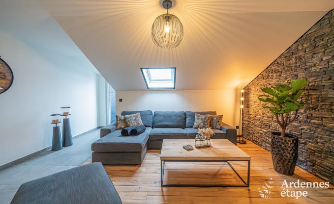 Luxuri�ses Ferienapartment in Amel f�r 2 Personen: romantischer Aufenthalt mit Jacuzzi und Sauna in den Ardennen