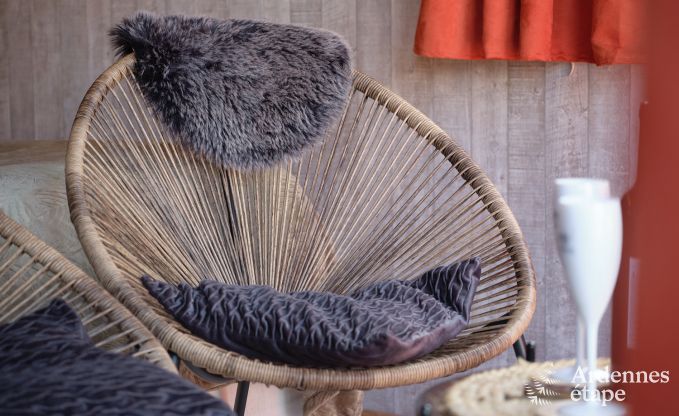 Romantisches Ferienhaus mit Wellness f�r Paare in Andenne