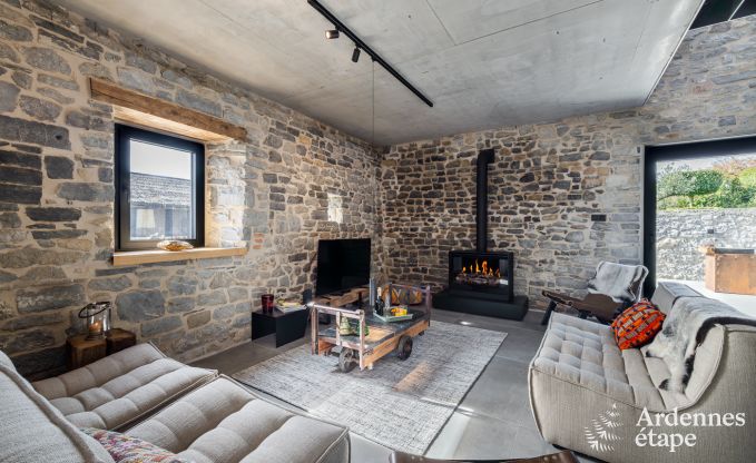 Authentisches Ferienhaus fr 6 Personen in Anhe mit privater Sauna, berdachter Terrasse und luxurisem Interieur