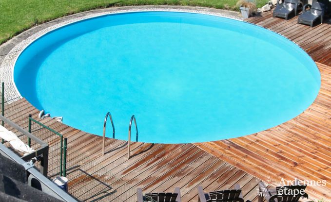 Charmantes Ferienhaus in Anthisnes: 8 Personen, beheizter Pool, 4 Schlafzimmer, haustierfreundlich