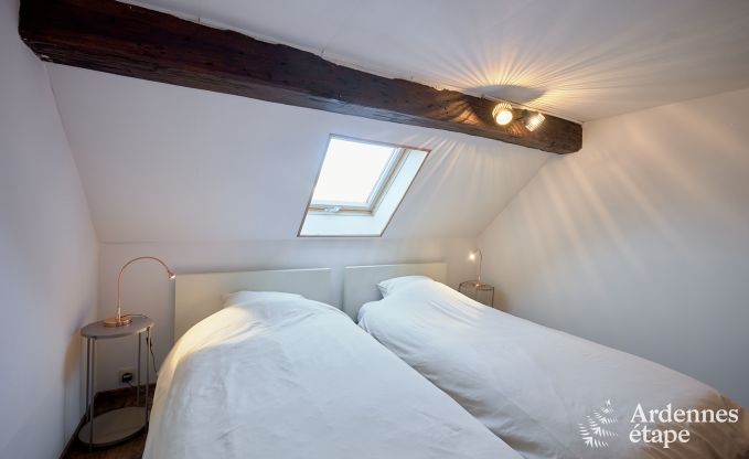 Charmantes Ferienhaus in Anthisnes: 8 Personen, beheizter Pool, 4 Schlafzimmer, haustierfreundlich