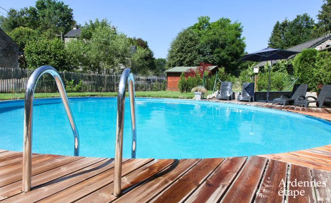 Charmantes Ferienhaus in Anthisnes: 8 Personen, beheizter Pool, 4 Schlafzimmer, haustierfreundlich