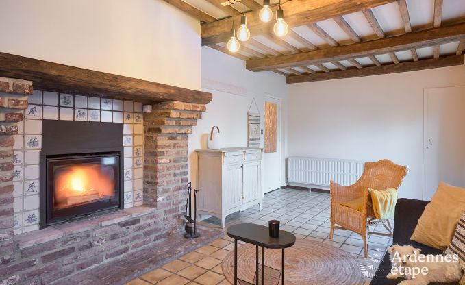 Charmantes Ferienhaus in Anthisnes: 8 Personen, beheizter Pool, 4 Schlafzimmer, haustierfreundlich