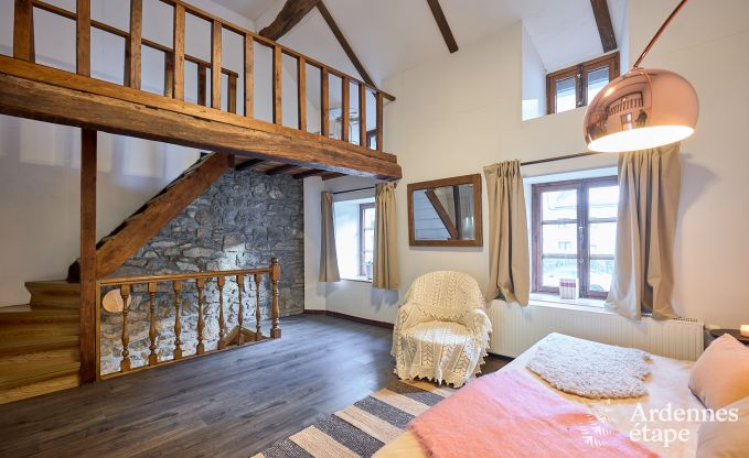 Charmantes Ferienhaus in Anthisnes: 8 Personen, beheizter Pool, 4 Schlafzimmer, haustierfreundlich