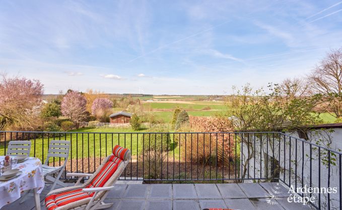 Komfortables und authentisches Ferienhaus in der N�he des Waldes in Assesse, Ardennen