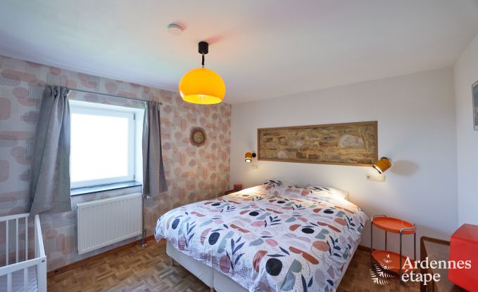 Komfortables und authentisches Ferienhaus in der N�he des Waldes in Assesse, Ardennen
