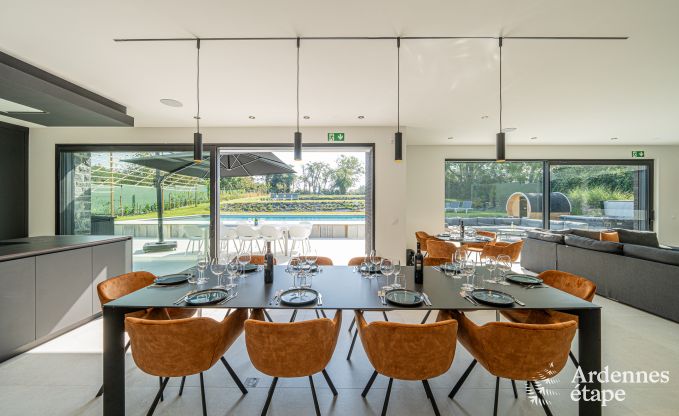 Luxusvilla mit Pool und Sauna in Assesse, Ardennen