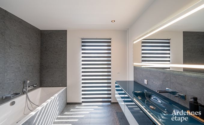 Luxusvilla mit Pool und Sauna in Assesse, Ardennen