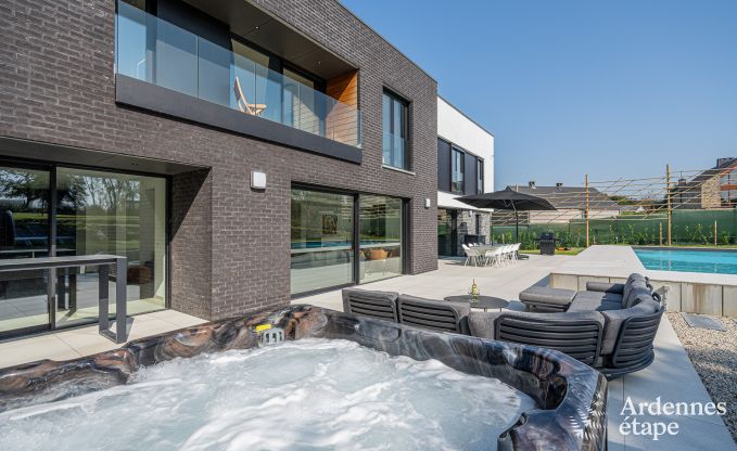 Luxusvilla mit Pool und Sauna in Assesse, Ardennen