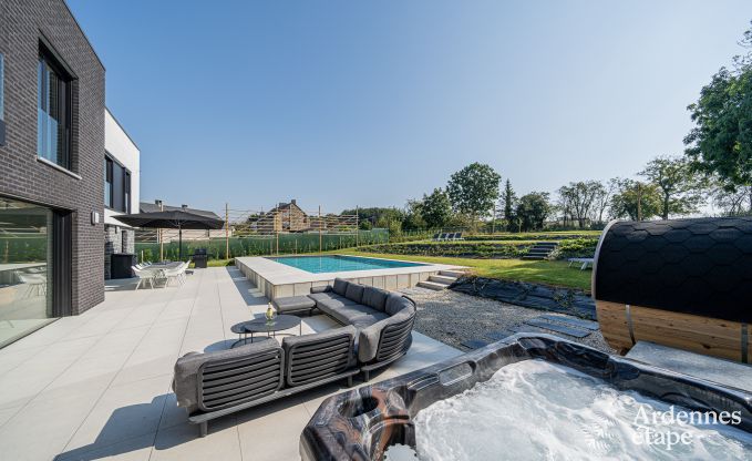 Luxusvilla mit Pool und Sauna in Assesse, Ardennen