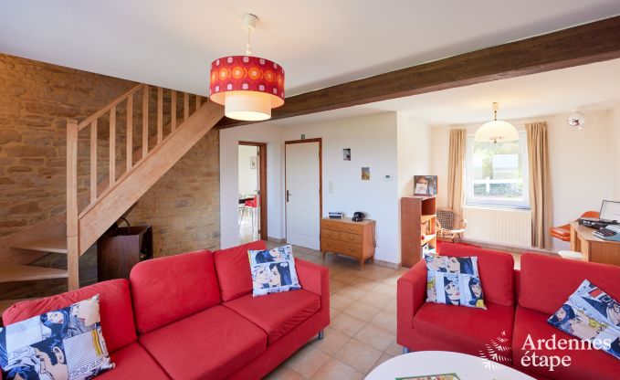 Komfortables und authentisches Ferienhaus in der N�he des Waldes in Assesse, Ardennen