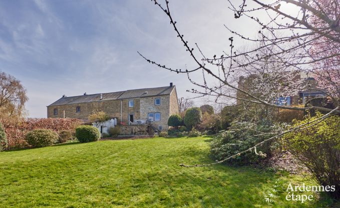Komfortables und authentisches Ferienhaus in der N�he des Waldes in Assesse, Ardennen