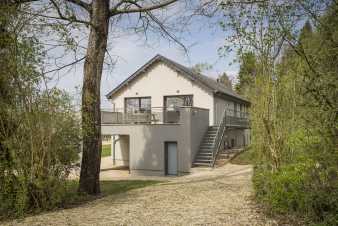 Modernes und authentisches Ferienhaus für 4 in der Provinz Luxemburg