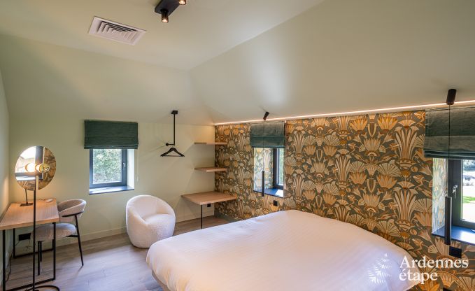 Luxuri�ses Schloss mit Pool und Wellness in Aubel, Ardennen