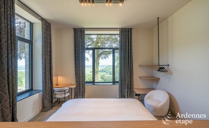 Luxuri�ses Schloss mit Pool und Wellness in Aubel, Ardennen