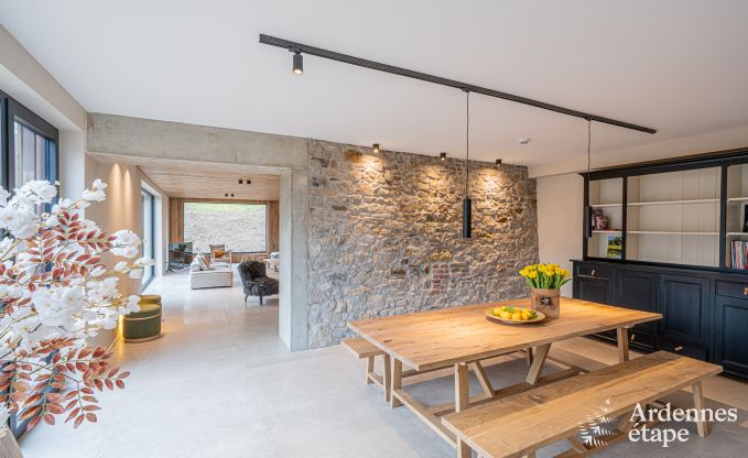 Groes Ferienhaus in Aubel: ideal fr 30 Personen mit Pool und umfangreichen Einrichtungen