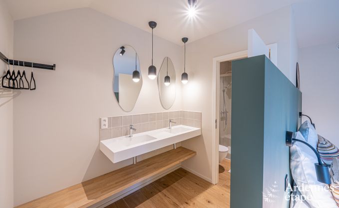 Groes Ferienhaus in Aubel: ideal fr 30 Personen mit Pool und umfangreichen Einrichtungen