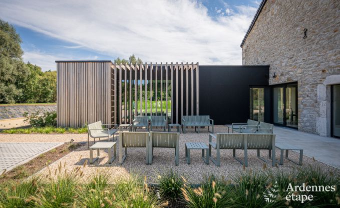 Groes Ferienhaus in Aubel: ideal fr 30 Personen mit Pool und umfangreichen Einrichtungen