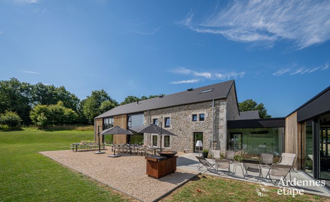 Groes Ferienhaus in Aubel: ideal fr 30 Personen mit Pool und umfangreichen Einrichtungen