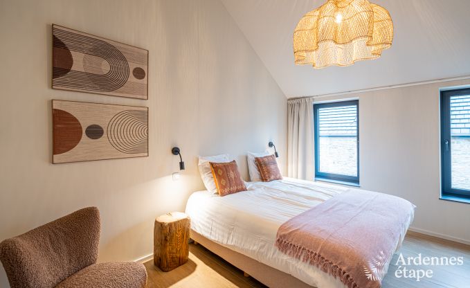 Groes Ferienhaus in Aubel: ideal fr 30 Personen mit Pool und umfangreichen Einrichtungen