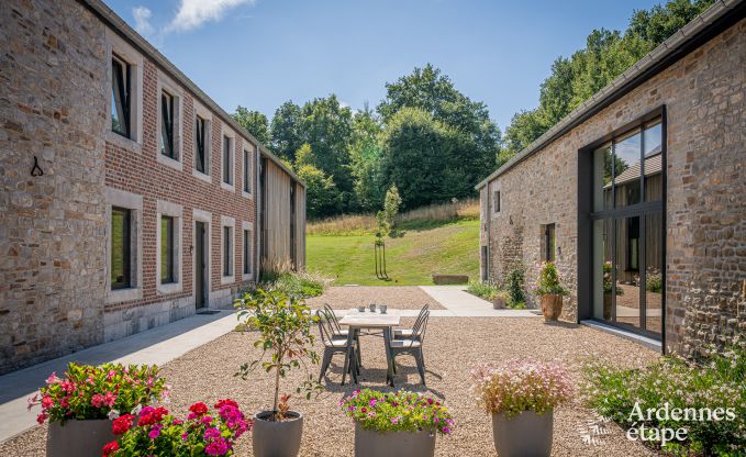 Groes Ferienhaus in Aubel: ideal fr 30 Personen mit Pool und umfangreichen Einrichtungen