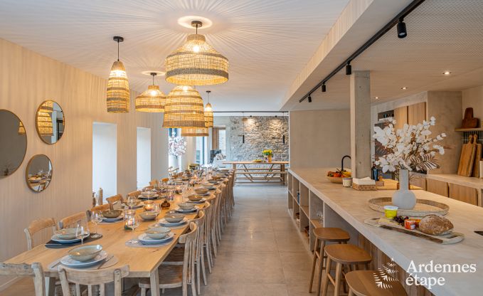 Groes Ferienhaus in Aubel: ideal fr 30 Personen mit Pool und umfangreichen Einrichtungen