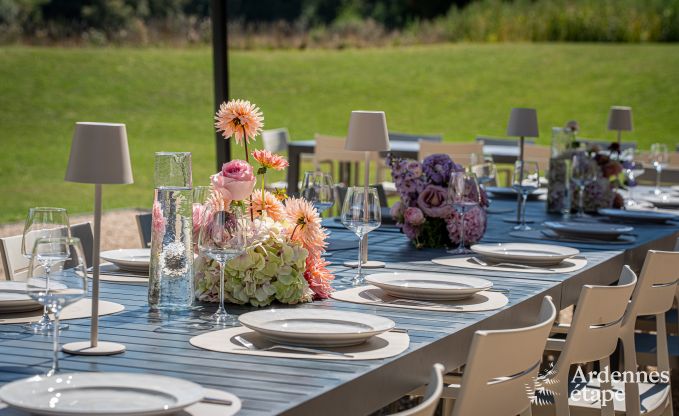 Groes Ferienhaus in Aubel: ideal fr 30 Personen mit Pool und umfangreichen Einrichtungen