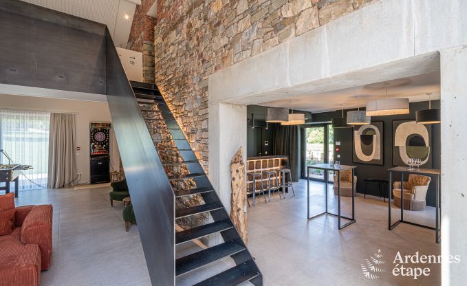 Groes Ferienhaus in Aubel: ideal fr 30 Personen mit Pool und umfangreichen Einrichtungen