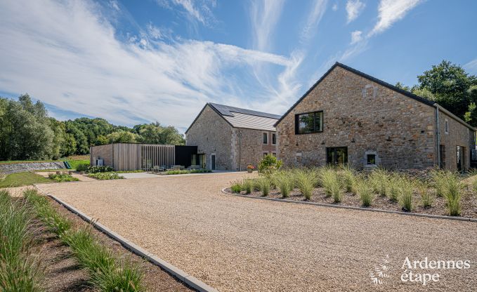 Groes Ferienhaus in Aubel: ideal fr 30 Personen mit Pool und umfangreichen Einrichtungen